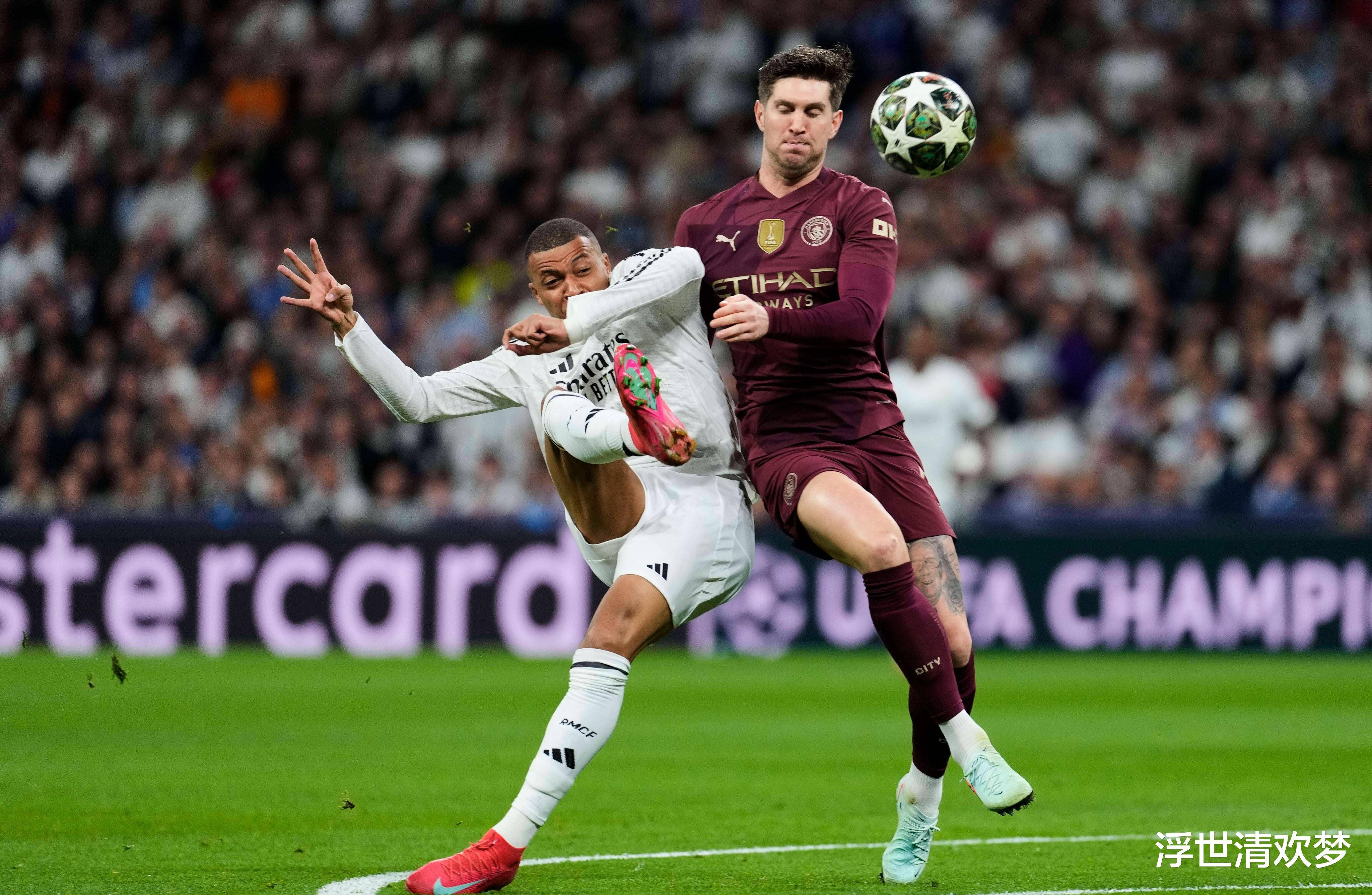 包含皇马客场逆转乌迪内斯欧冠小组赛告捷的词条